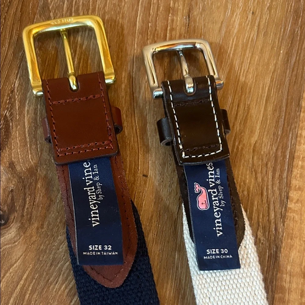 Lot of 2 VINEYARD VINES boys belts. Size 30 (blue) wnd 32 (pink logo). Excellen